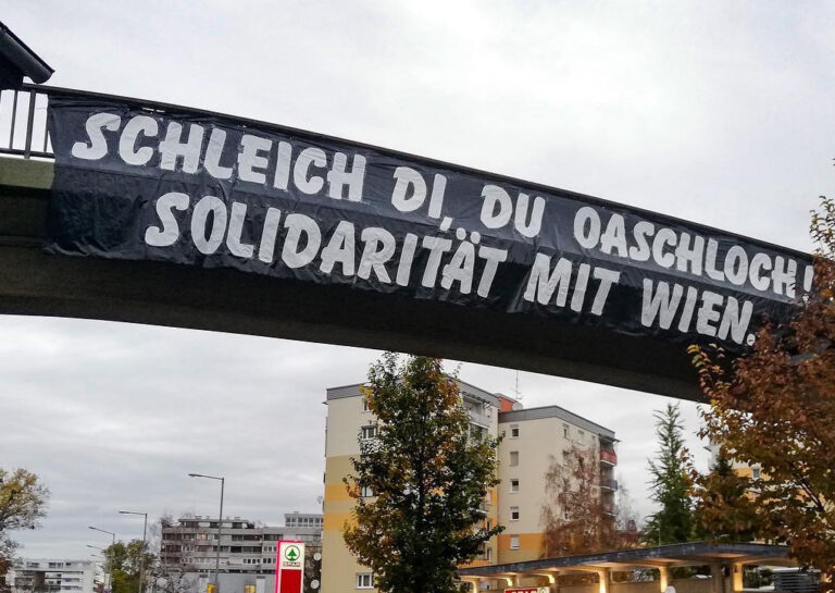 Block West-Kranzniederlegung & Solidarität aus Graz