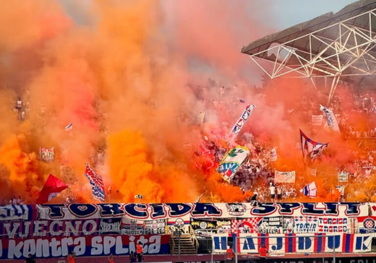 Auseinandersetzung am Vormittag zwischen Torcida und BBB sowie Choreo, Pyro & Tumulte im Stadion – Impressionen vom Vječni Derbi zwischen Hajduk Split und Dinamo Zagreb