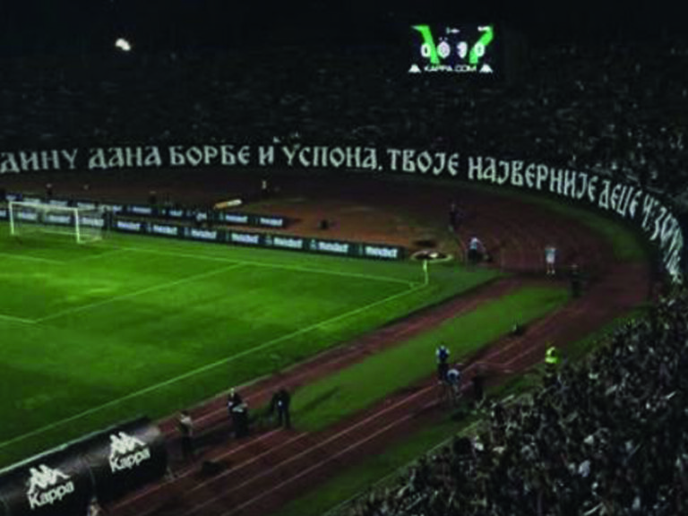 Partizan Belgrad im Europacup – trotz dramatischer Lage um den Verein füllen die Fans das Stadion so sehr wie lang‘ nicht mehr