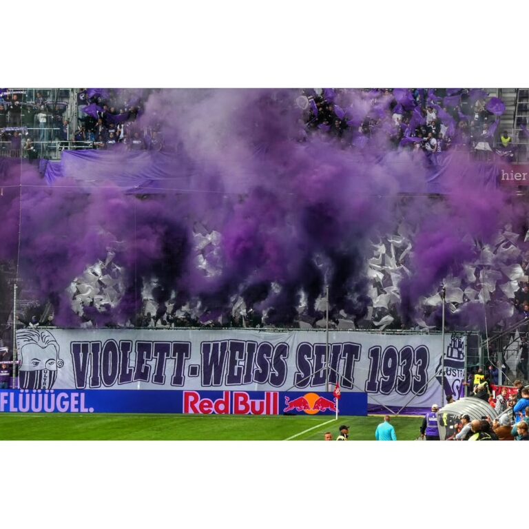 Neuer Zuschauerrekord in Österreichs 2. Liga durch violette Invasion beim Stadtduell zwischen FC Liefering und Austria Salzburg