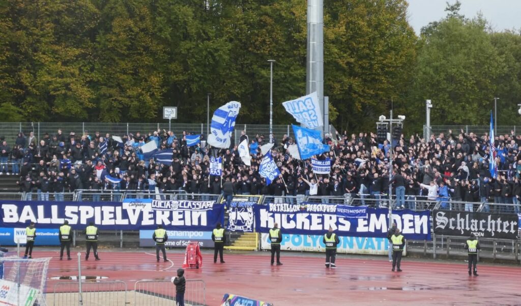 VfB Oldenburg – BSV Kickers Emden 4:0 (5)