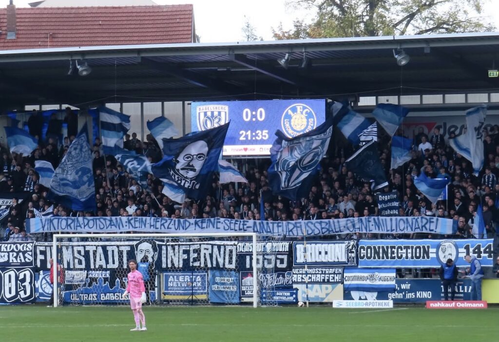 SV Babelsberg 03 – 1. FC Lokomotive Leipzig 0:0 (10)