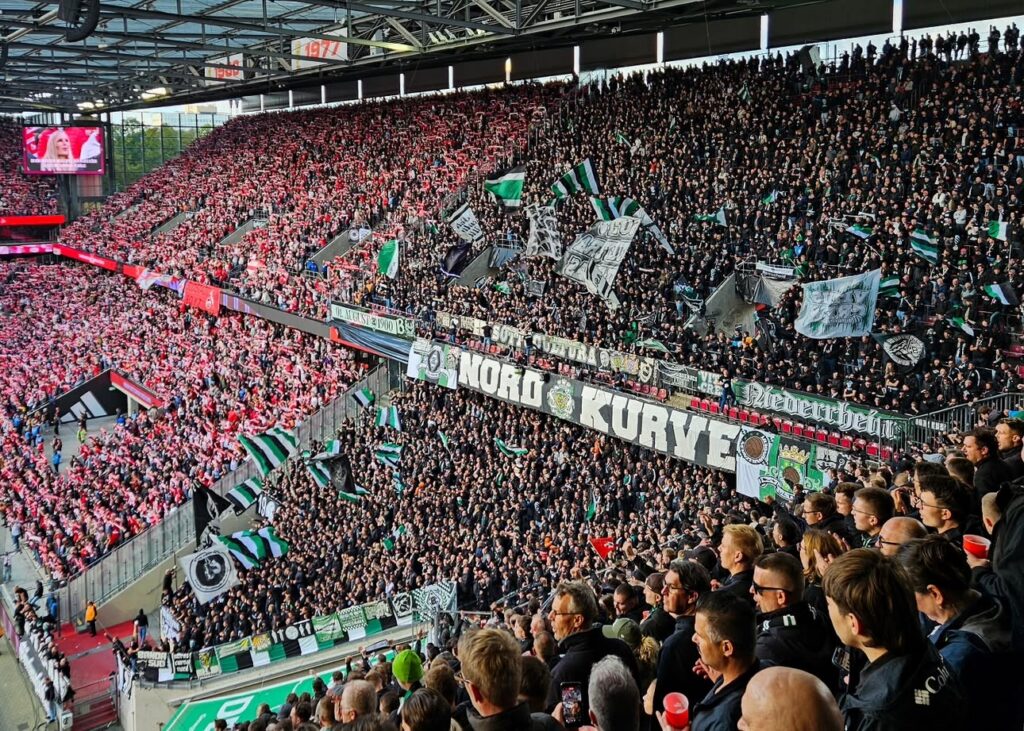 1. FC Köln – Borussia Mönchengladbach 2:1 (20)