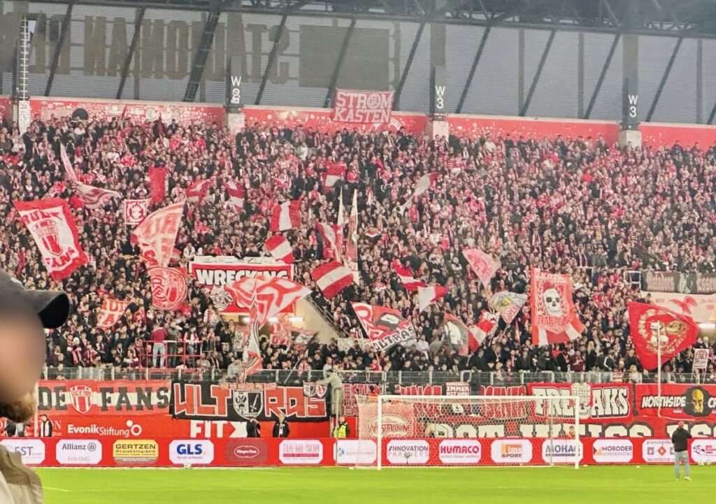Rot-Weiss Essen – SC Fortuna Köln 2:0 (4)