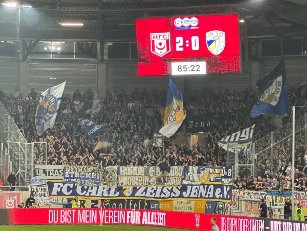Hallescher FC – FC Carl Zeiss Jena 2:0 (10)