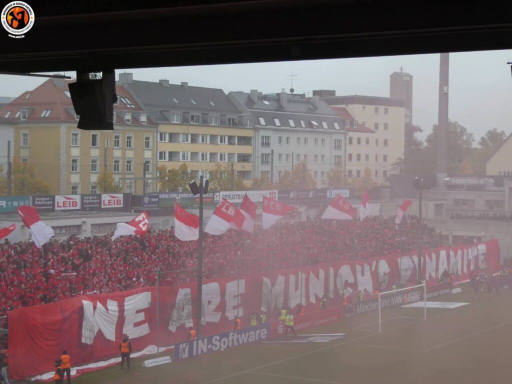 TSV 1860 München – FC Bayern München II 2:4 (15)