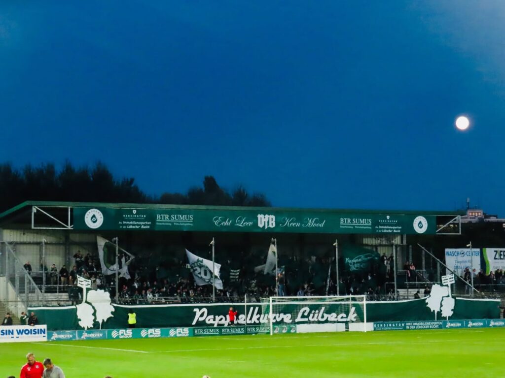 VfB Lübeck – SV Todesfelde 3:2 (11)