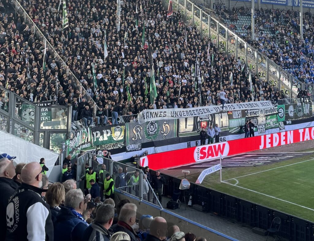 1. FC Magdeburg – Hannover 96 3:0 (5)