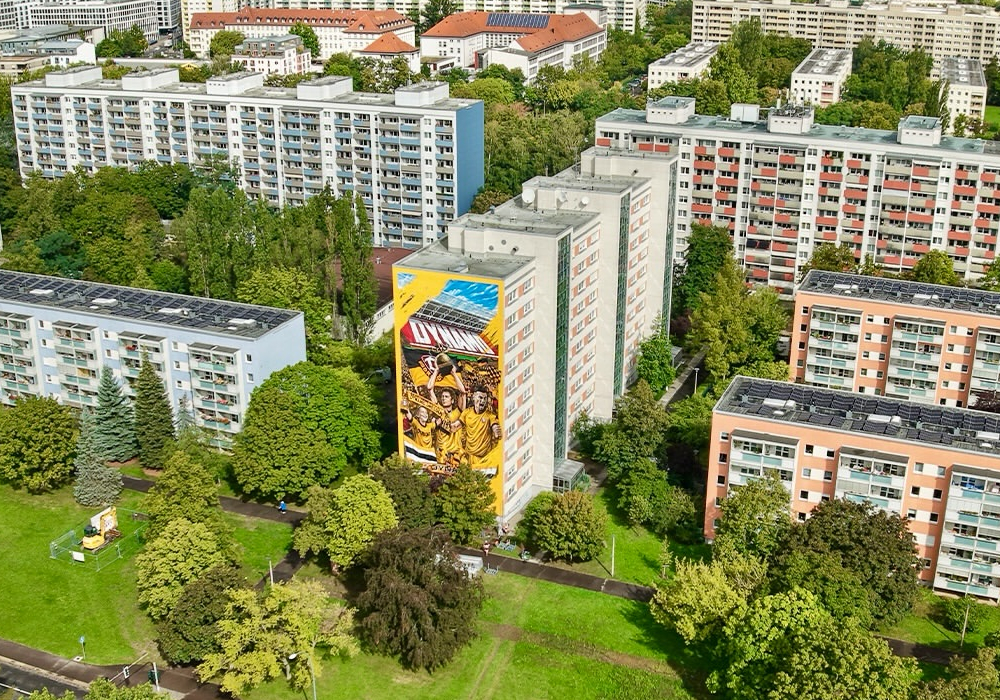 375 Quadratmeter Dynamo-Graffiti in der Johannstadt Dresdens