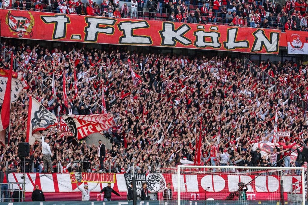 1. FC Köln – Borussia Mönchengladbach 2:1 (12)