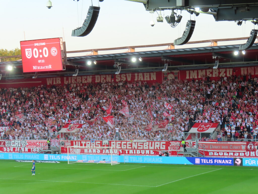 SSV Jahn Regensburg – Fortuna Düsseldorf 1:2 (4)