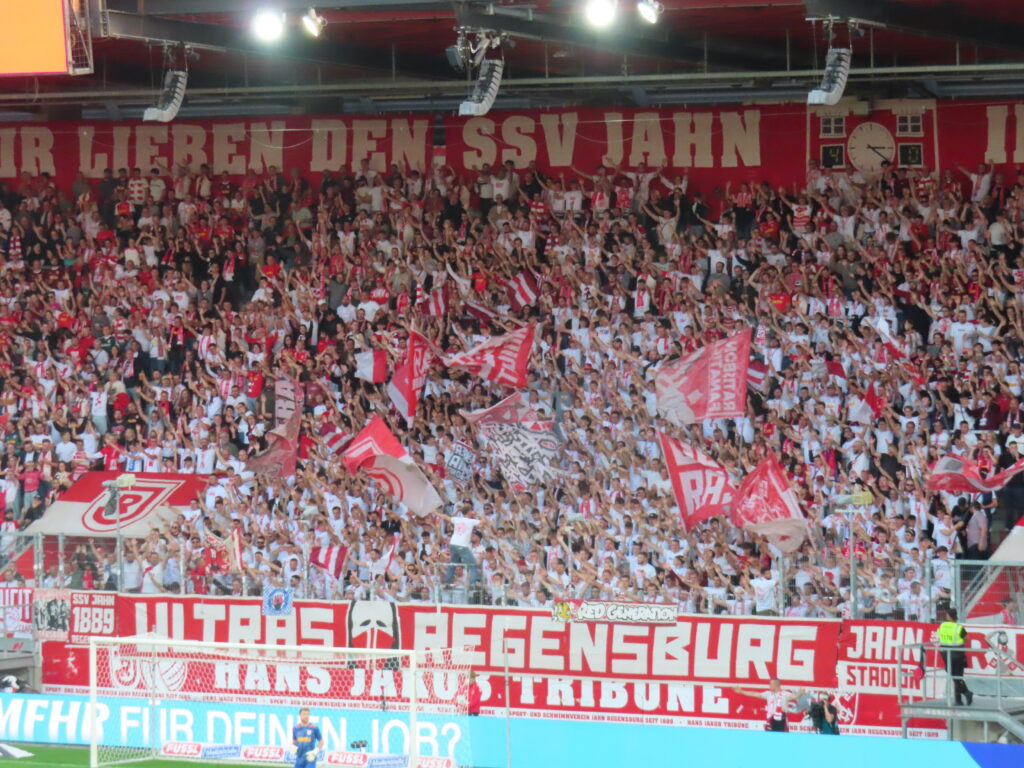 SSV Jahn Regensburg – Fortuna Düsseldorf 1:2 (6)
