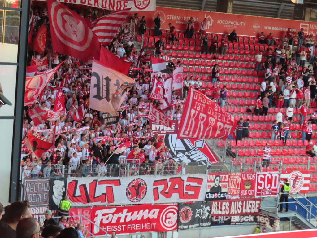 SSV Jahn Regensburg – Fortuna Düsseldorf 1:2 (9)