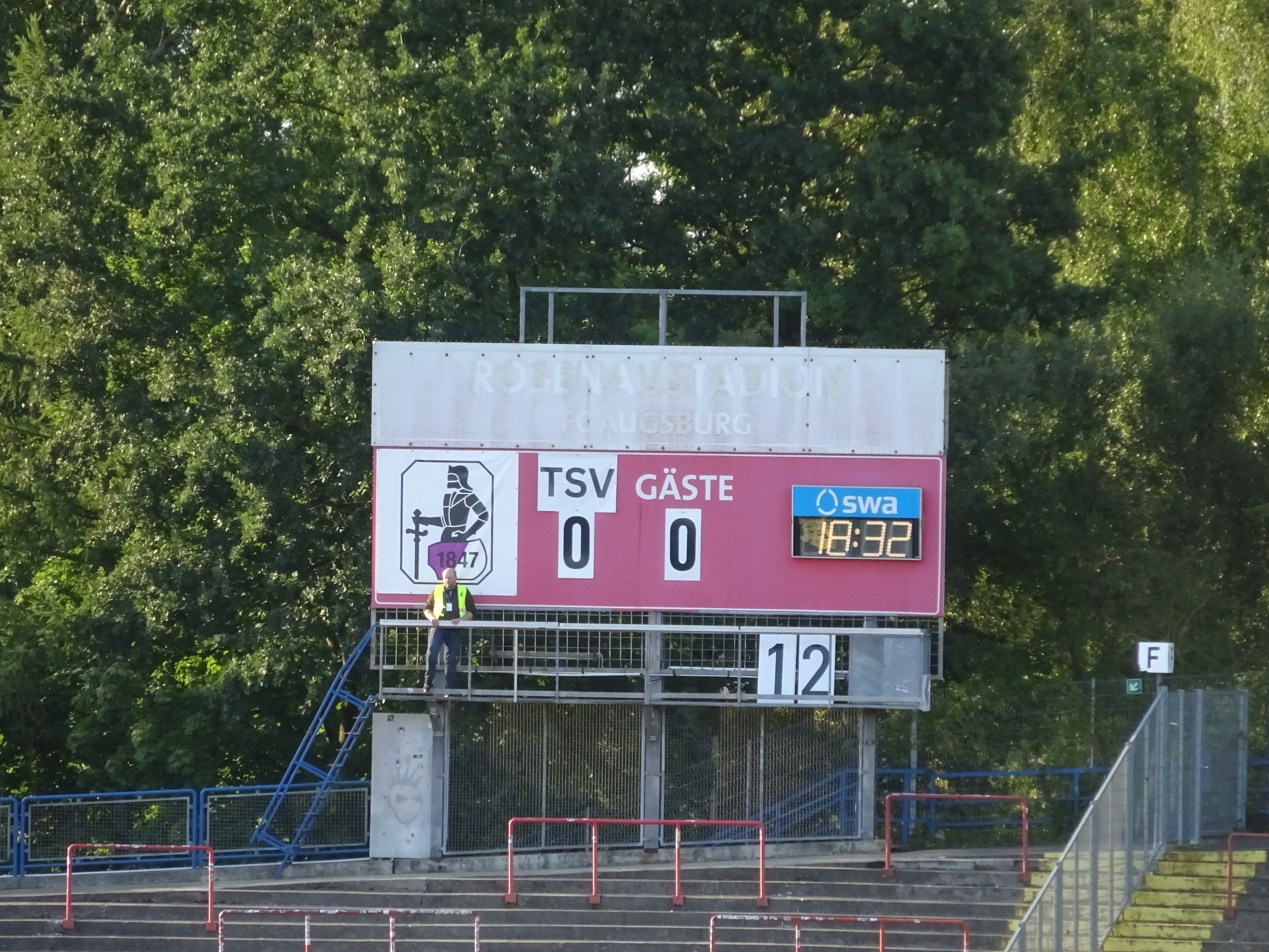Heimfans | TSV Schwaben Augsburg – SpVgg Bayreuth (05.09.2025) 2:2