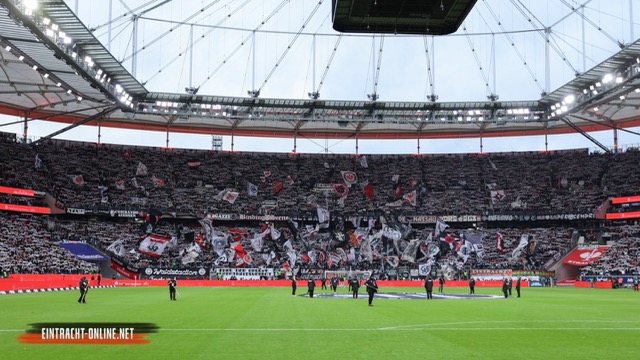 SG Eintracht Frankfurt – FC Sankt Pauli 2:0