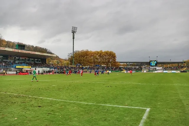 TuS Koblenz – Rot-Weiss Koblenz 1:2