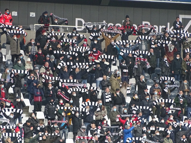 Eintracht Frankfurt – 1. FSV Mainz 05 1:0 (10)