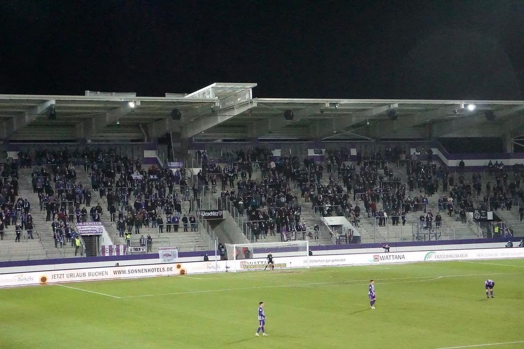 FC Erzgebirge Aue – Holstein Kiel 2-3 (2)