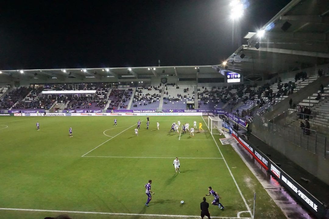 FC Erzgebirge Aue – Holstein Kiel 2-3 (4)
