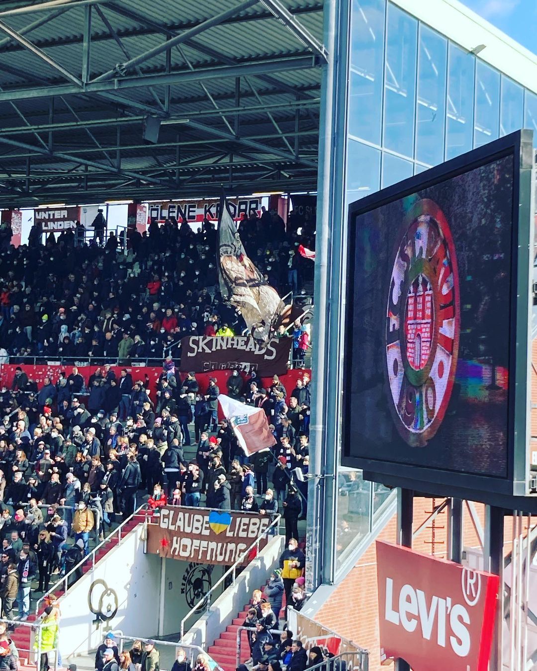 FC St. Pauli – Karlsruher SC 3-1 (3)