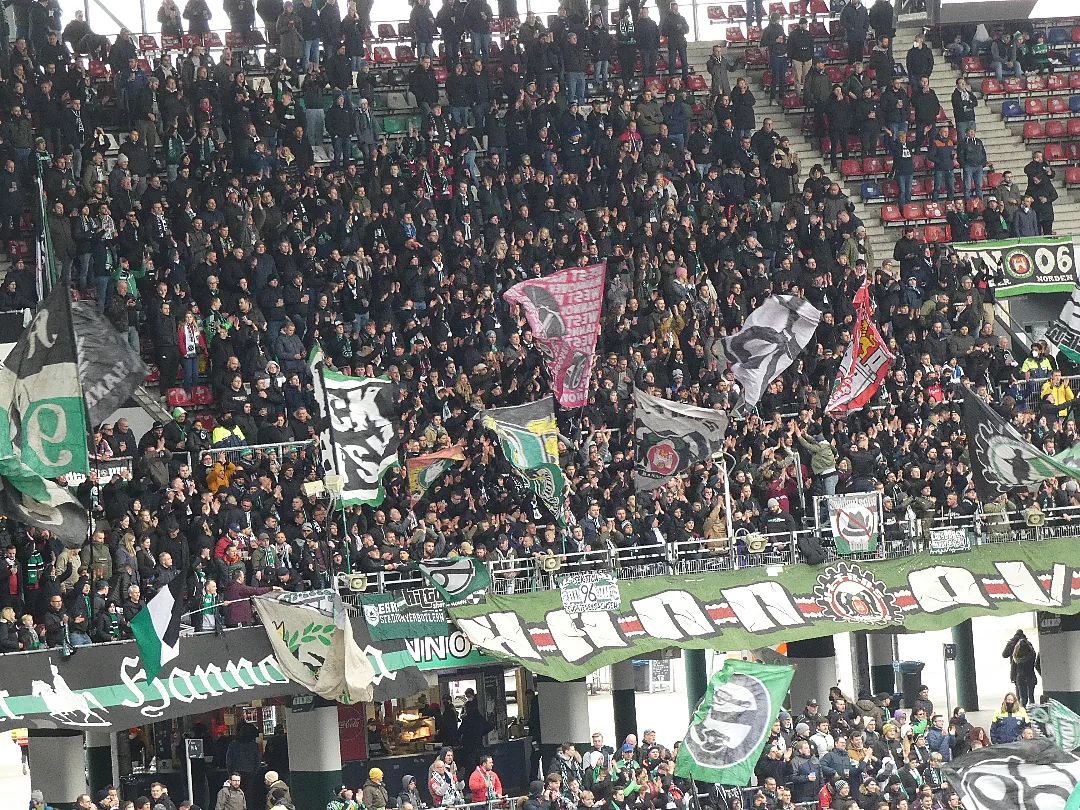 Hannover 96 – SSV Jahn Regensburg 1-1 (4)