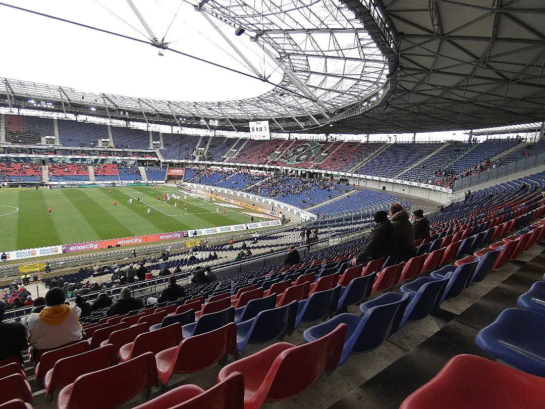 Hannover 96 – SSV Jahn Regensburg 1-1