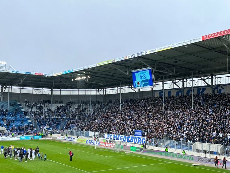 1. FC Magdeburg – Viktoria Köln 4-2 (3)