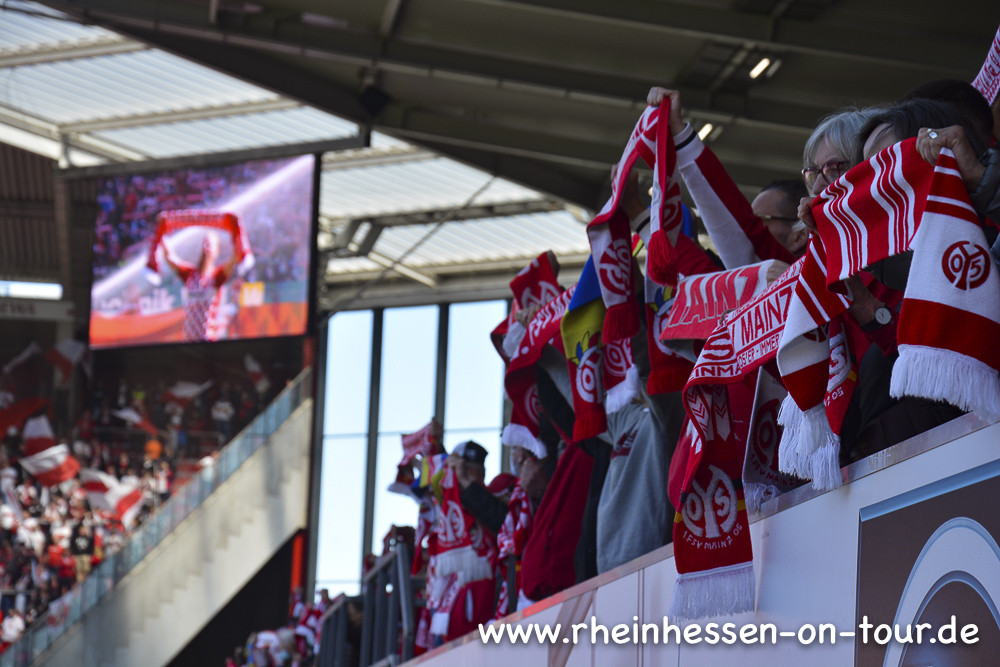 1. FSV Mainz 05 – VfB Stuttgart 0-0 (11)