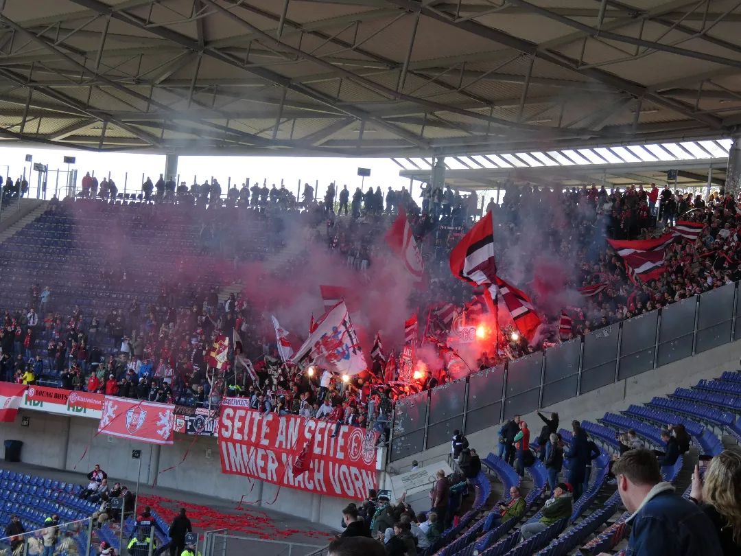 Hannover 96 – Fortuna Düsseldorf 0-0 (4)