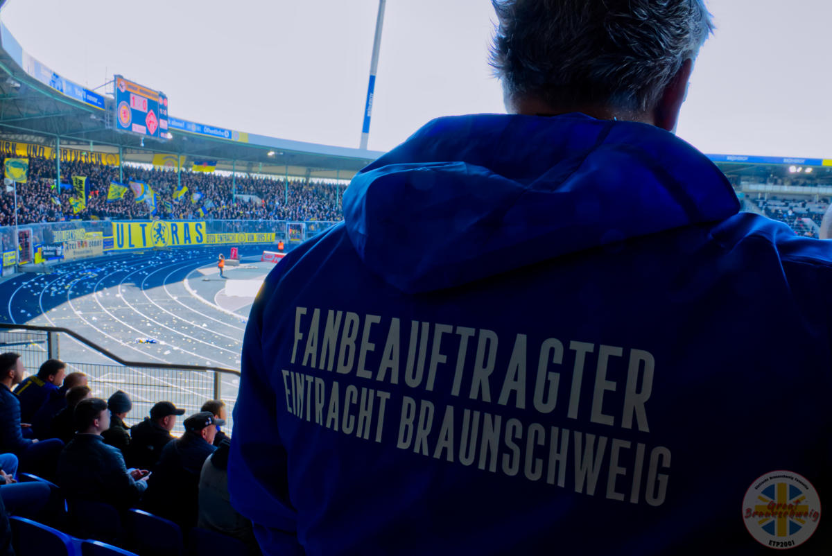 Eintracht Braunschweig – Würzburger Kickers 1-0 (13)