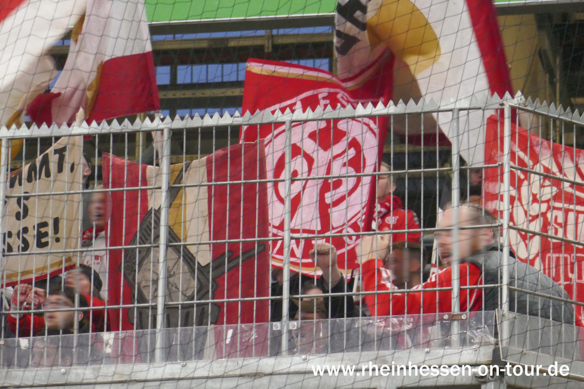 VfL Wolfsburg – 1. FSV Mainz 05 5-0 (1)