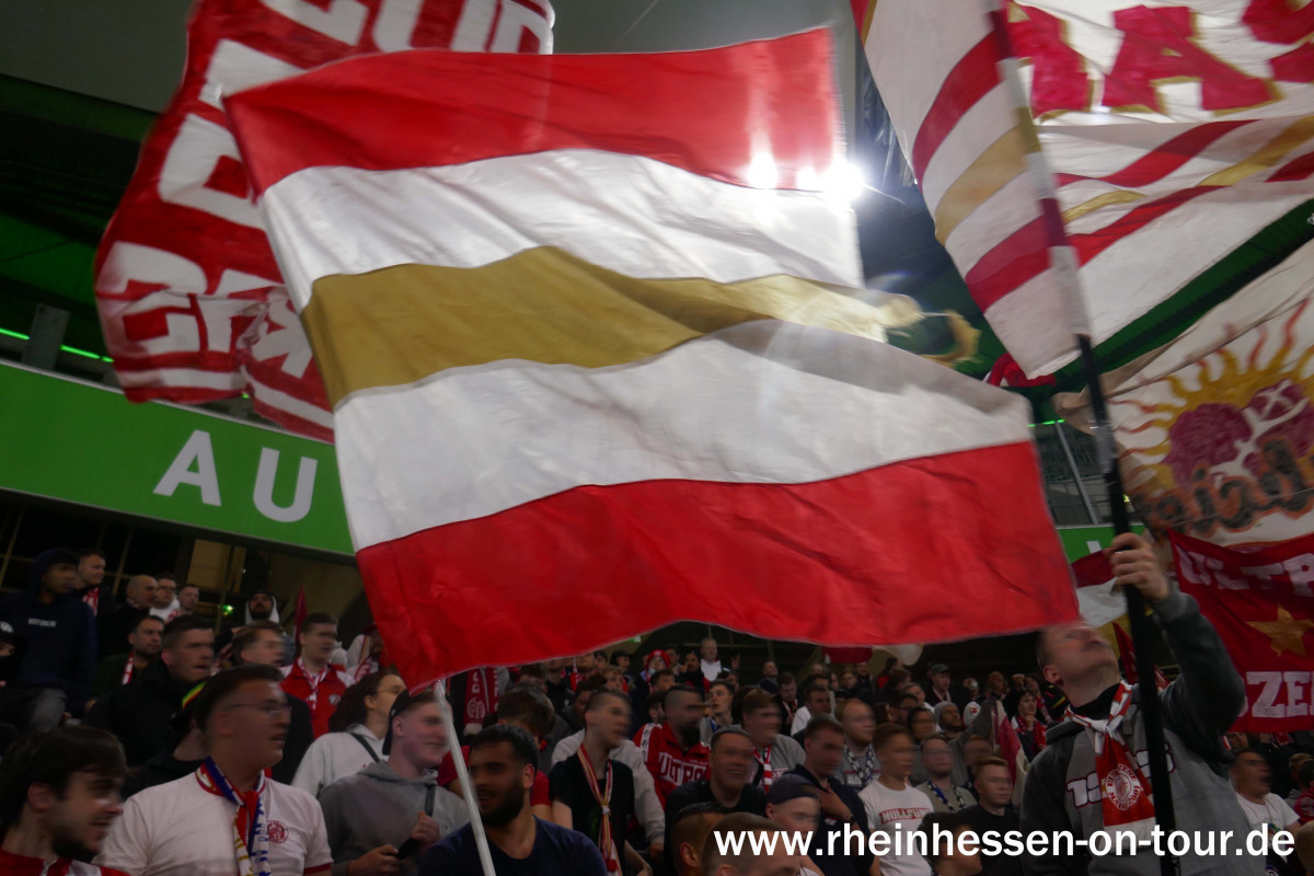 VfL Wolfsburg – 1. FSV Mainz 05 5-0 (11)