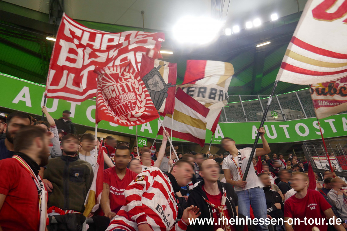 VfL Wolfsburg – 1. FSV Mainz 05 5-0 (16)