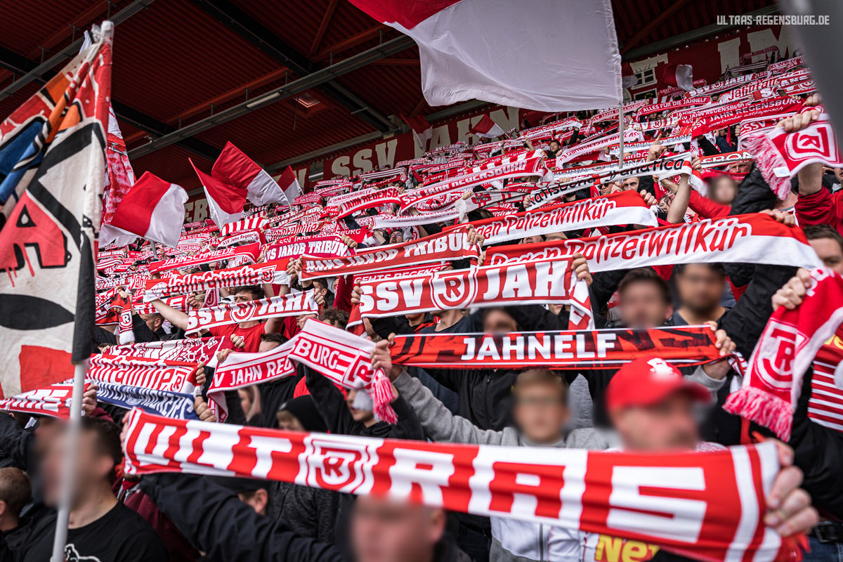 SSV Jahn Regensburg – Hamburger SV 2-4 (4)
