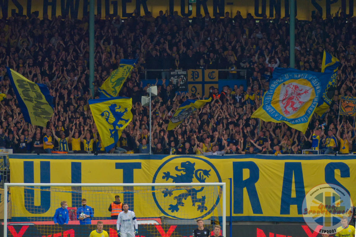 Eintracht Braunschweig – 1. FC Magdeburg 2:1 (8)