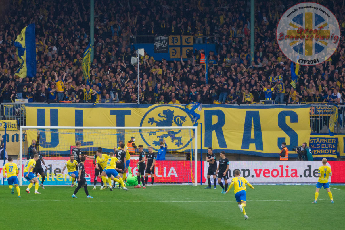 Eintracht Braunschweig – 1. FC Magdeburg 2:1 (14)