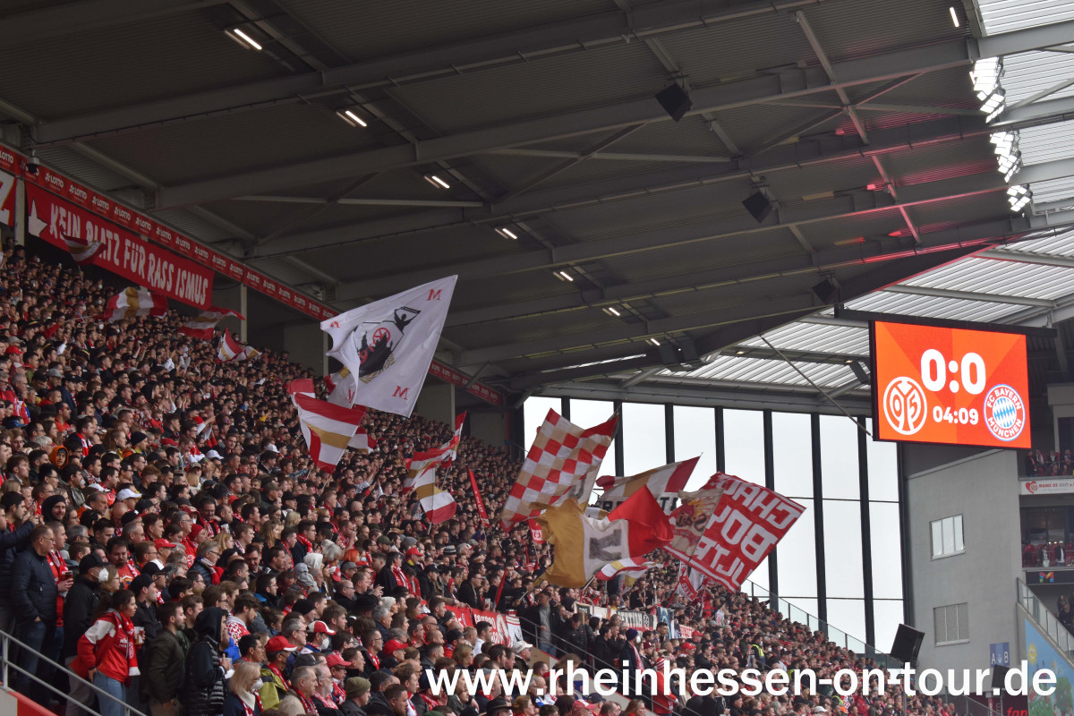 1. FSV Mainz 05 – FC Bayern München 3-1 (7)
