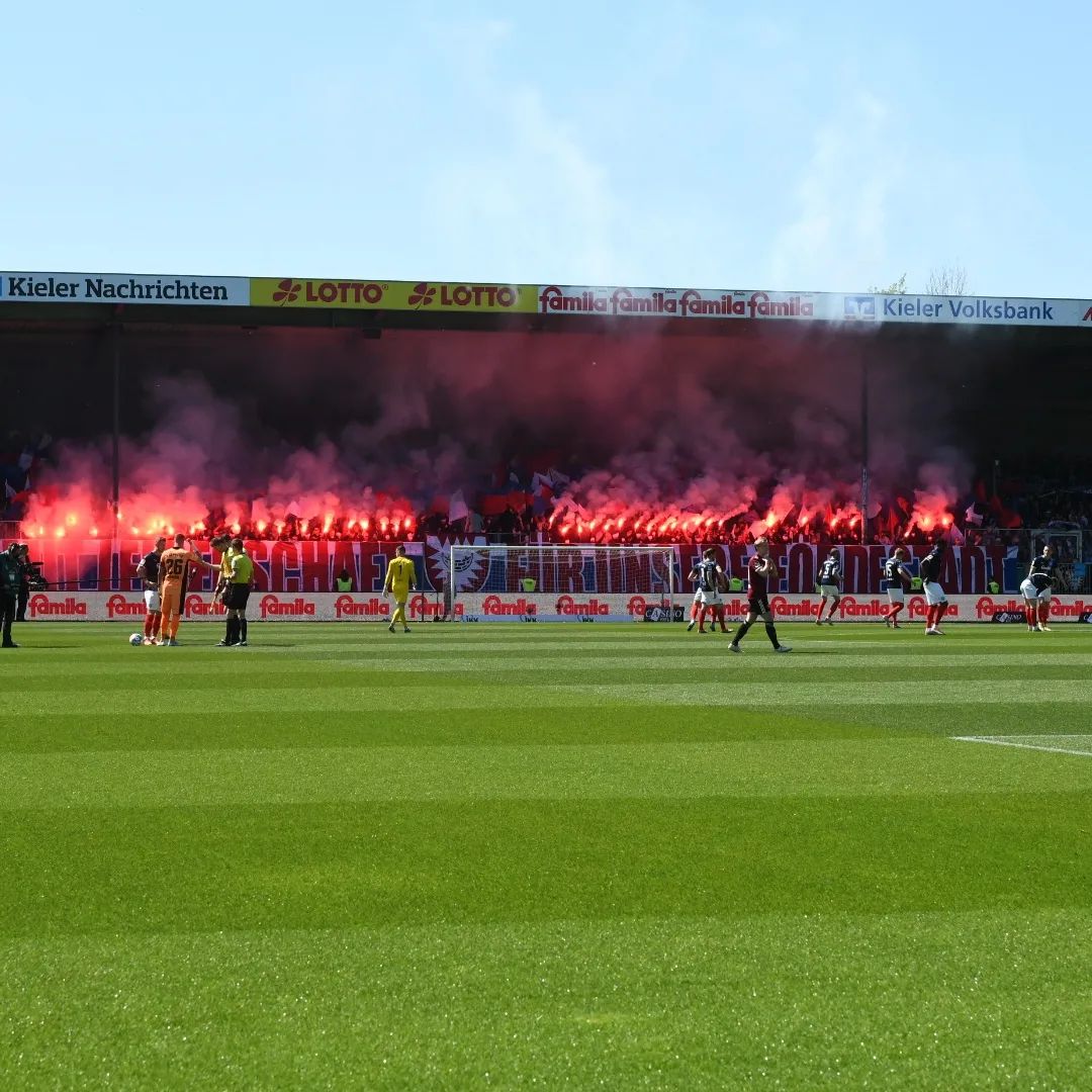 Holstein Kiel – 1. FC Nürnberg 3-0 (5)