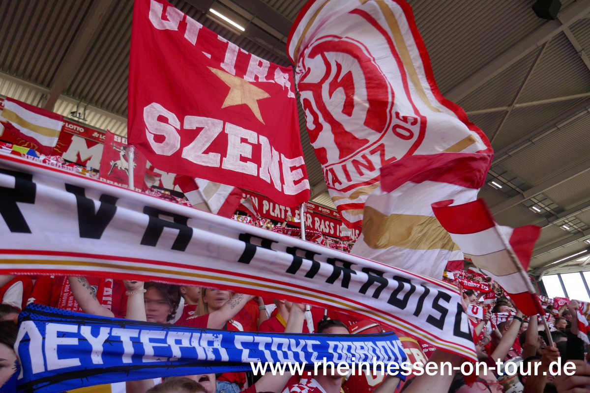 1. FSV Mainz 05 – Eintracht Frankfurt 2-2 (17)