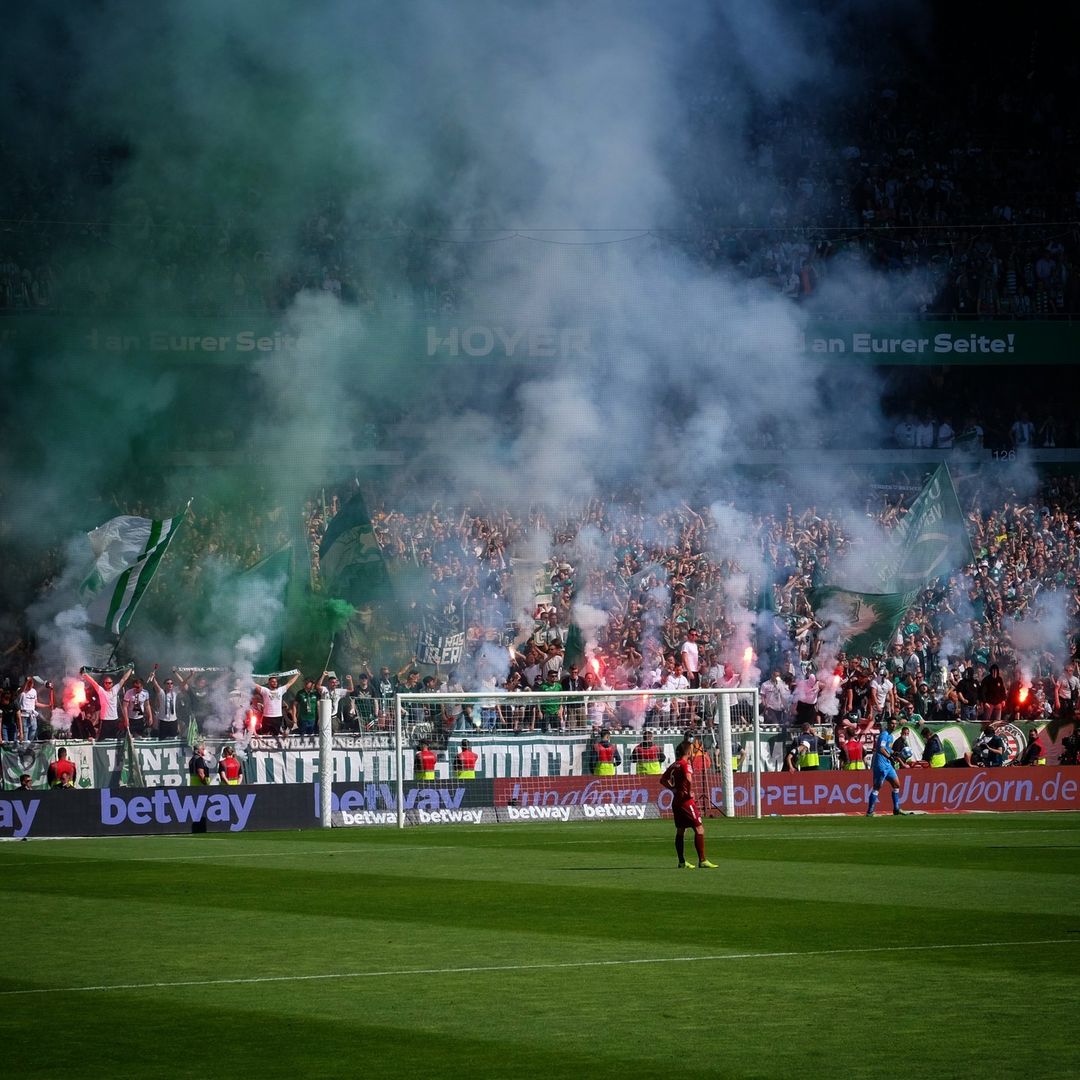 Werder Bremen – SSV Jahn Regensburg 2-0 (4)
