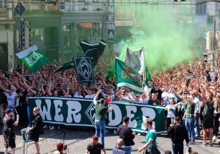 Werder Bremen – SSV Jahn Regensburg 2-0 (39)