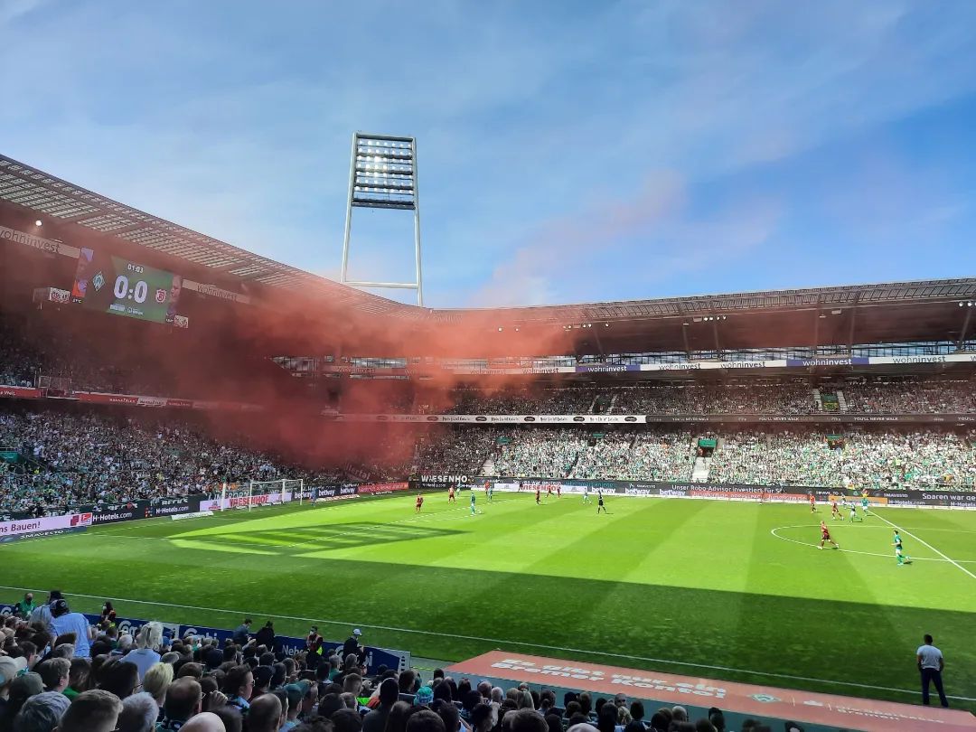 Werder Bremen – SSV Jahn Regensburg 2-0 (1)