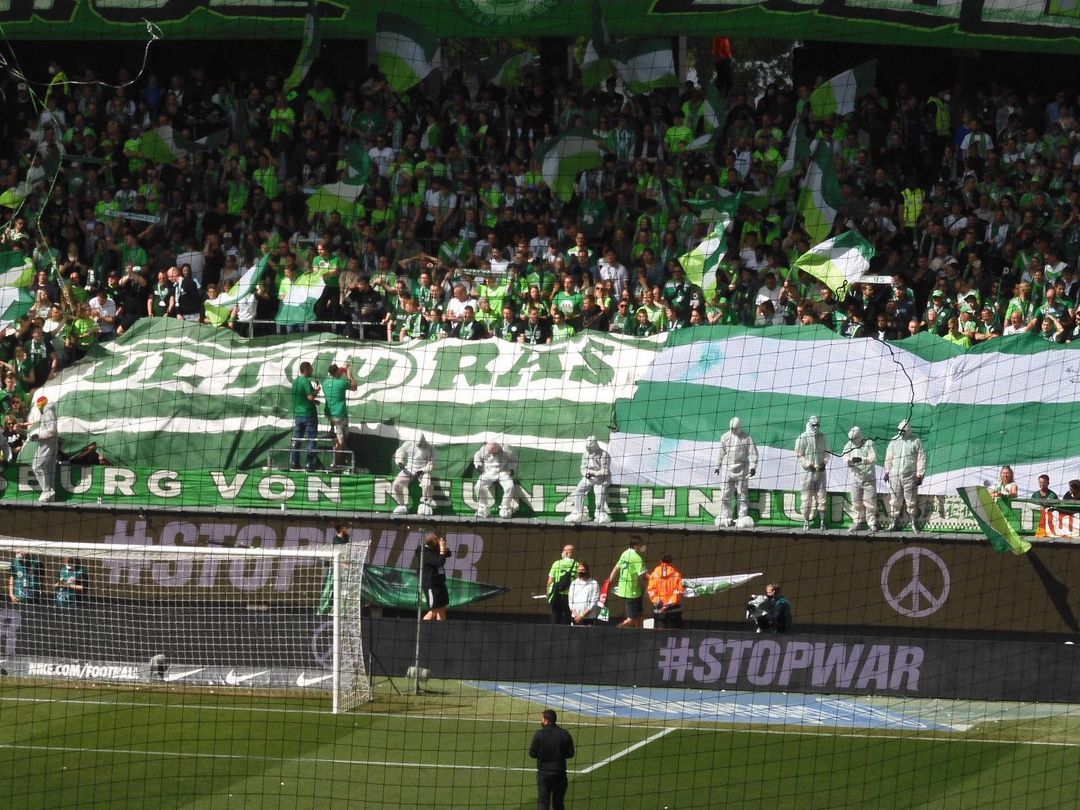 VfL Wolfsburg – FC Bayern München 2-2 (18)
