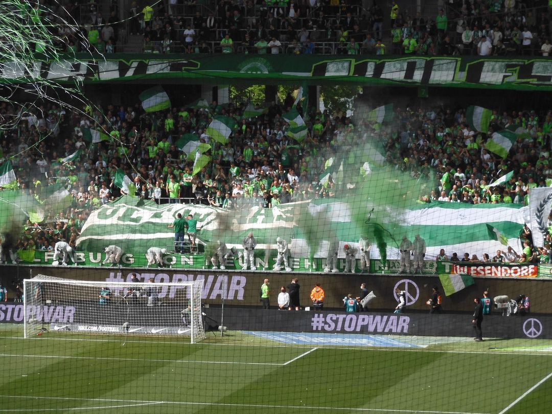VfL Wolfsburg – FC Bayern München 2-2 (20)
