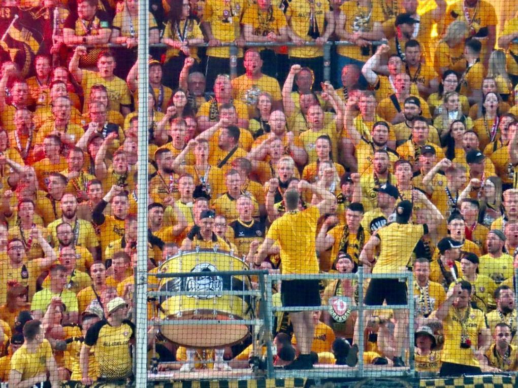 Dynamo Dresden – 1. FC Kaiserslautern 0-2 (8)