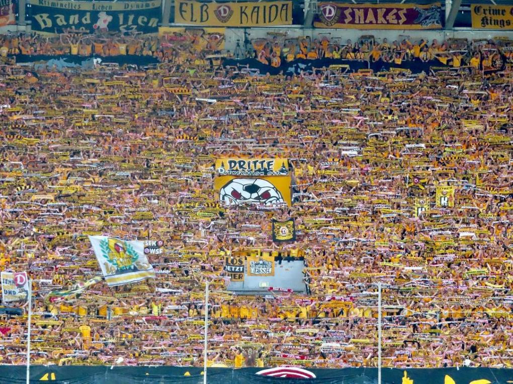 Dynamo Dresden – 1. FC Kaiserslautern 0-2 (9)