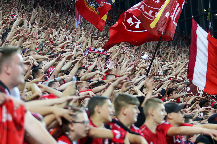 1. FC Kaiserslautern – Hannover 96 2-1 (6)