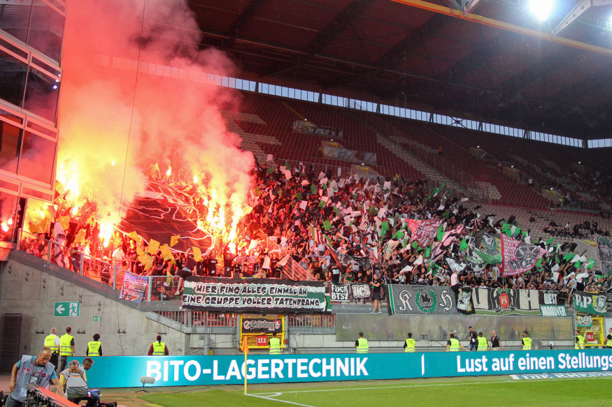 1. FC Kaiserslautern – Hannover 96 2-1 (14)