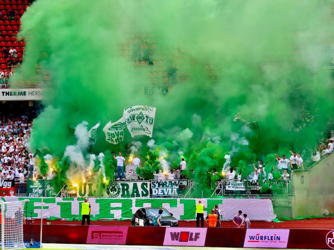 1. FC Nürnberg – SpVgg Fürth 2-0 (20)