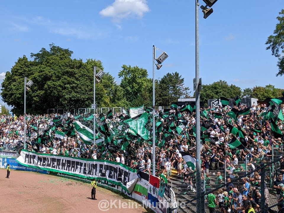 SC Preußen Münster – SG Wattenscheid 09 4-1 (2)